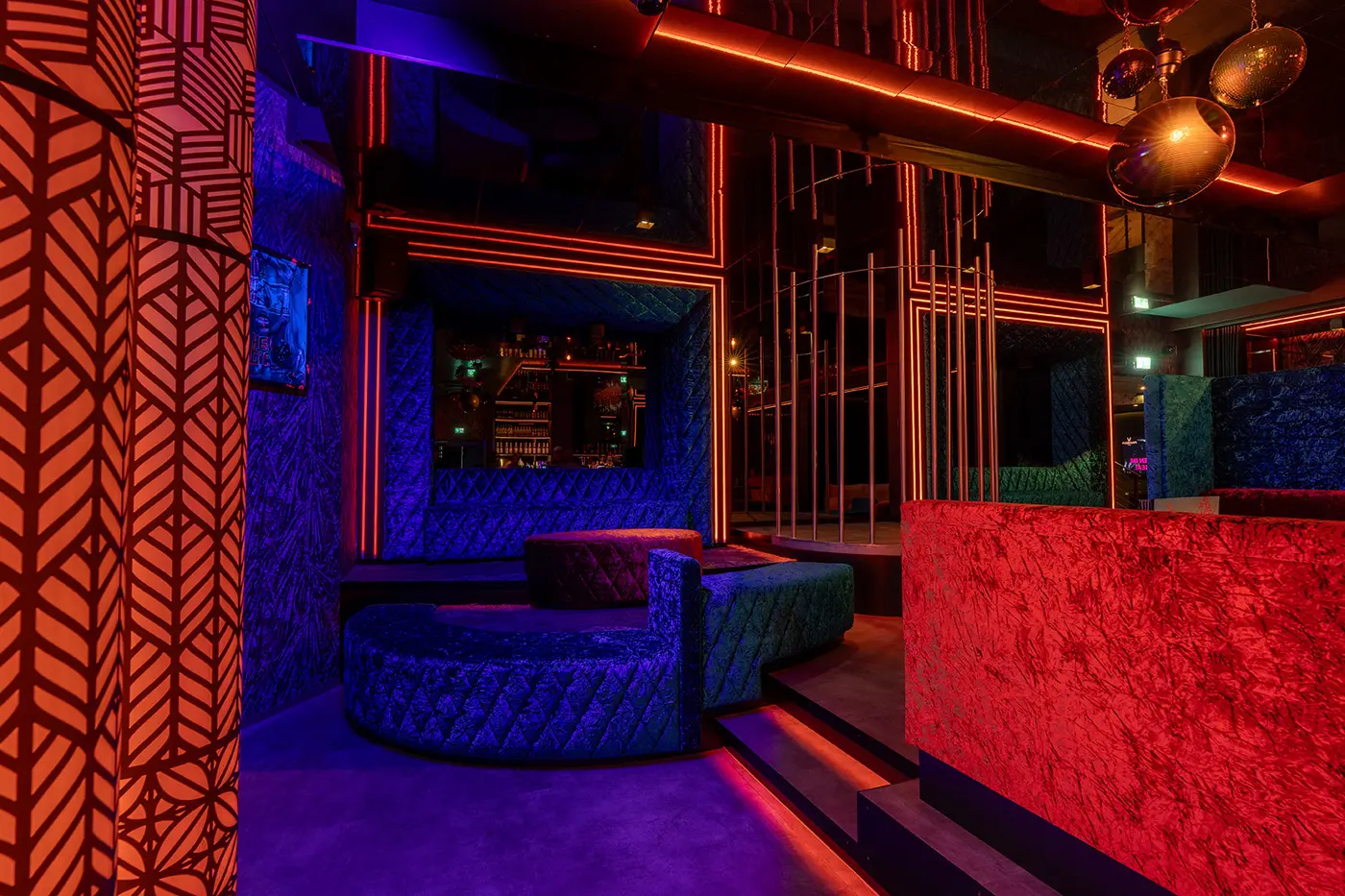 Nightclub Vienna – dancefloor and lounge area