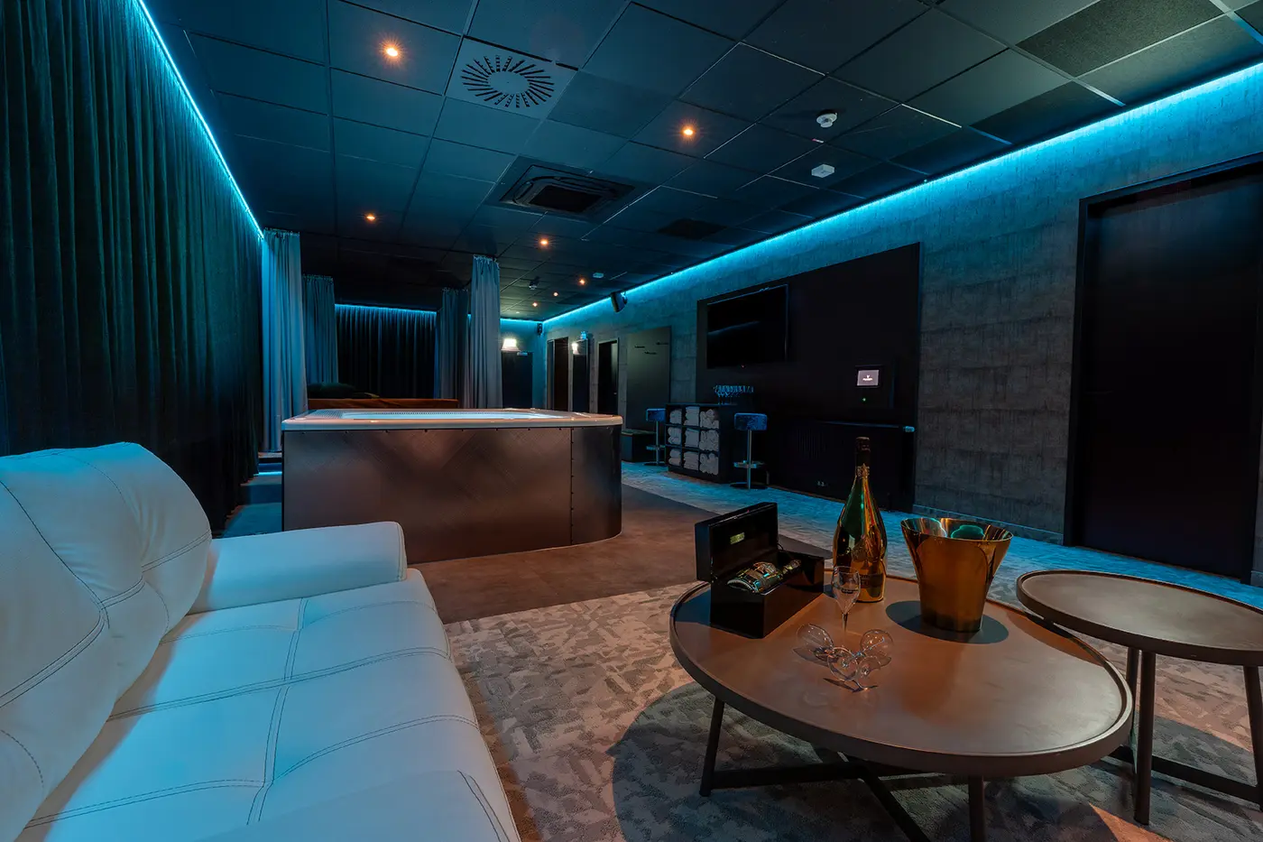 VIP Room Wien – Lounge mit Champagner-Service